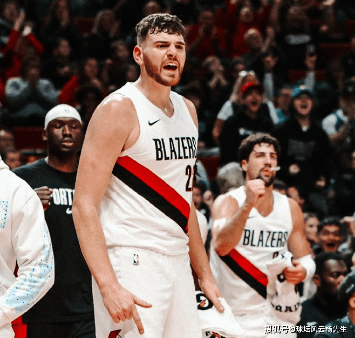 开拓者爆冷掀翻绿军！阿夫迪亚24+10+7 克林根18+18 杨瀚森命中NBA首记三分